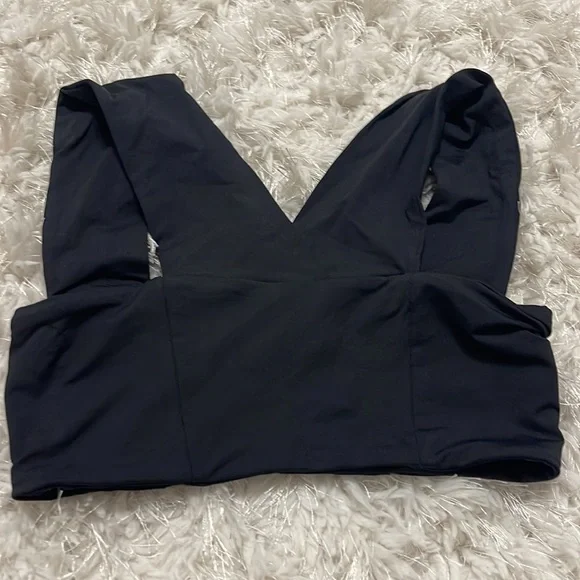 L space bikini tops - Picture 4 of 7